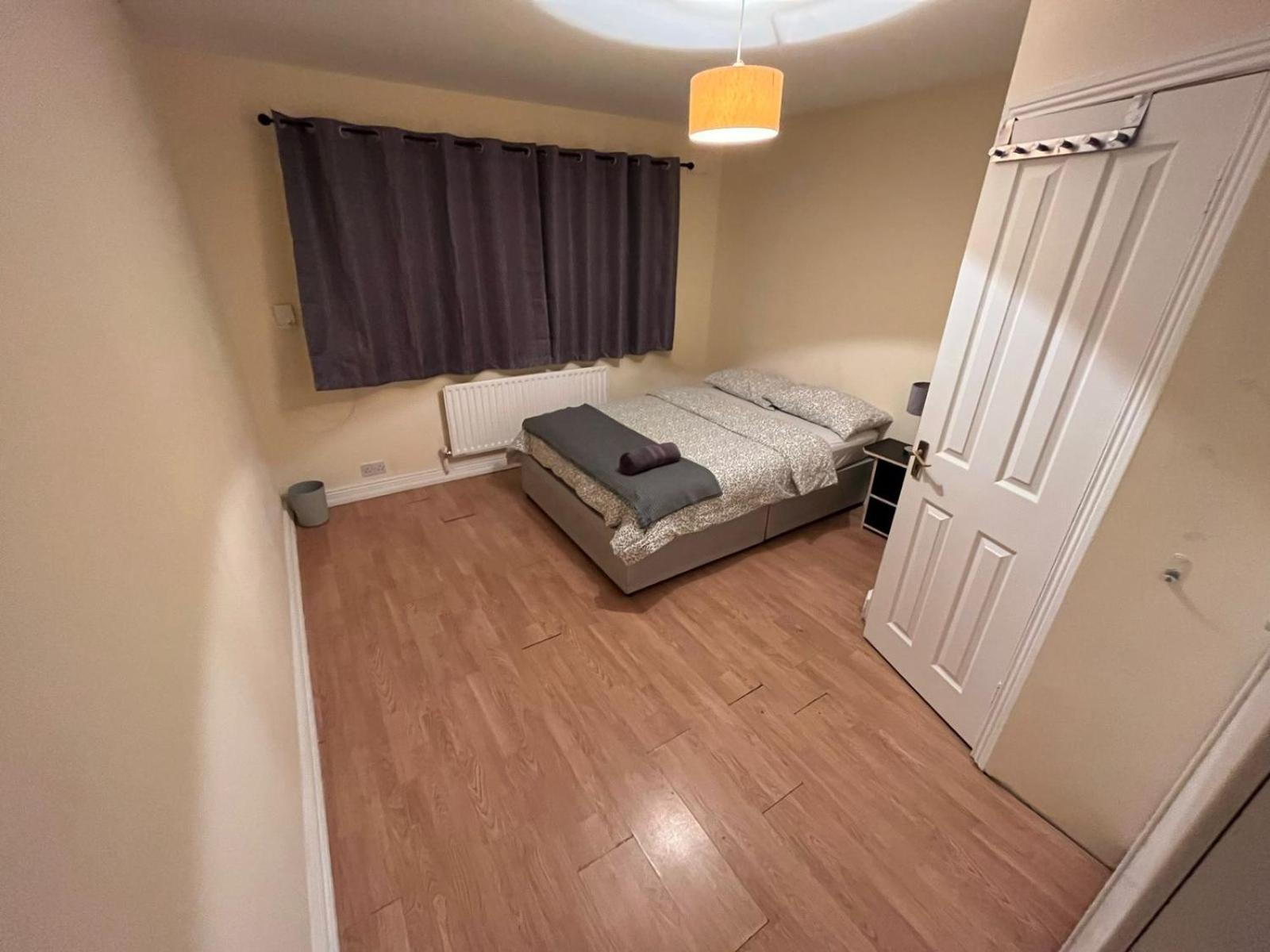 Bed and Breakfast Cama Doble Con Bano Privado D24 Dublin Exterior foto